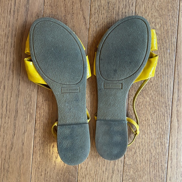 Steve Madden Flat Sandals - Picture 2 of 2